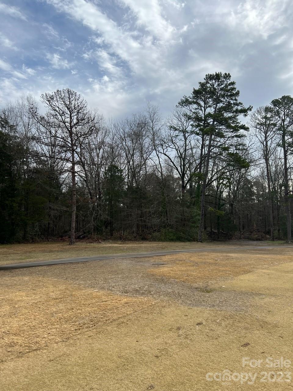 280 284 Pinewood Lane