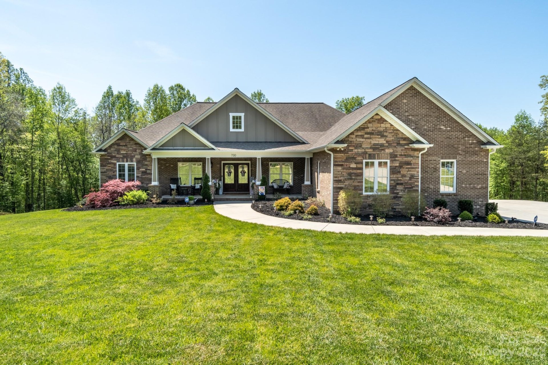 Property image 1 at 730 Oak Ridge Farms Circle, Newton, NC 28658