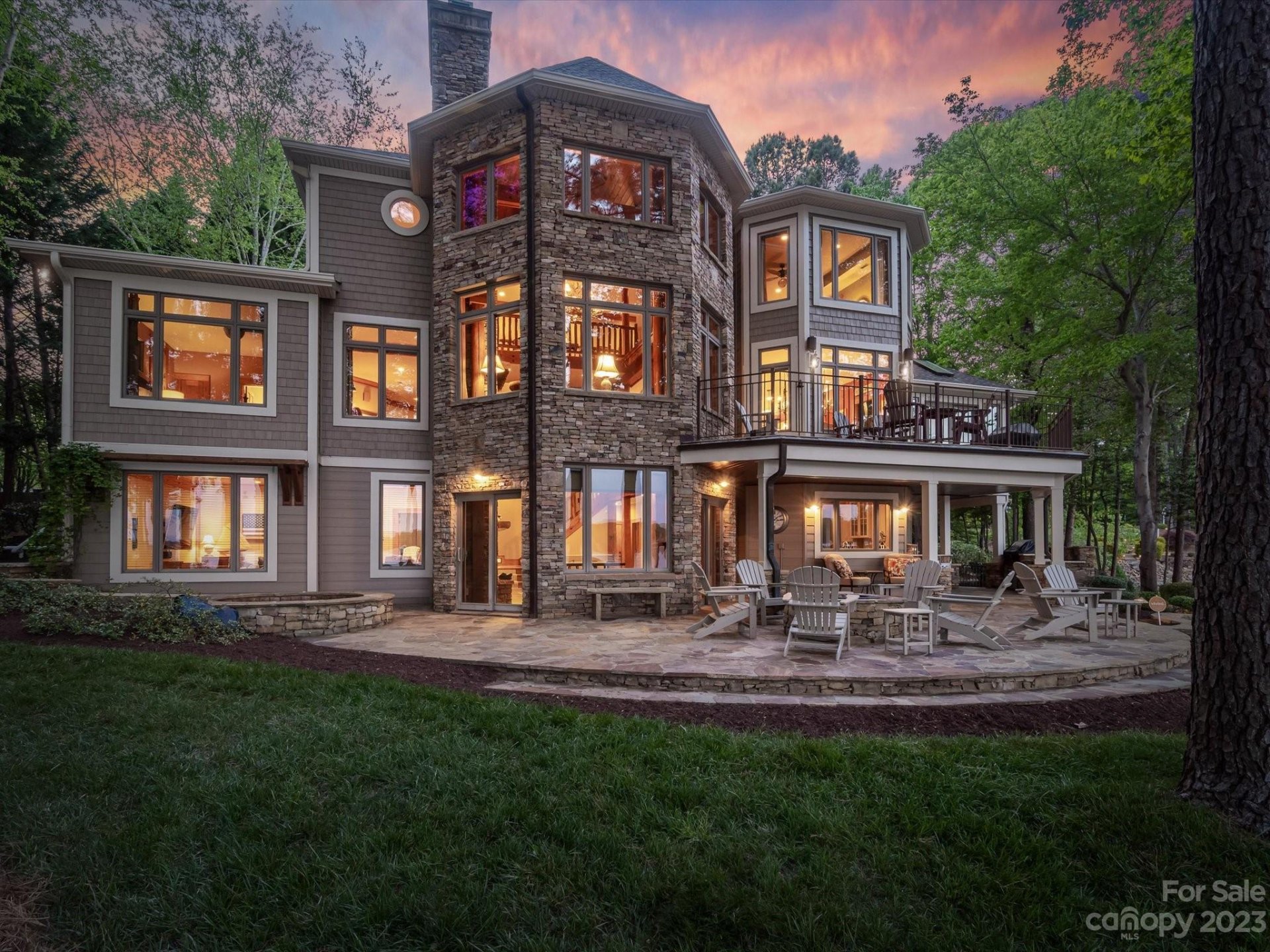 Property image 1 at 9224 Fair Oak Drive, Sherrills Ford, NC 28673