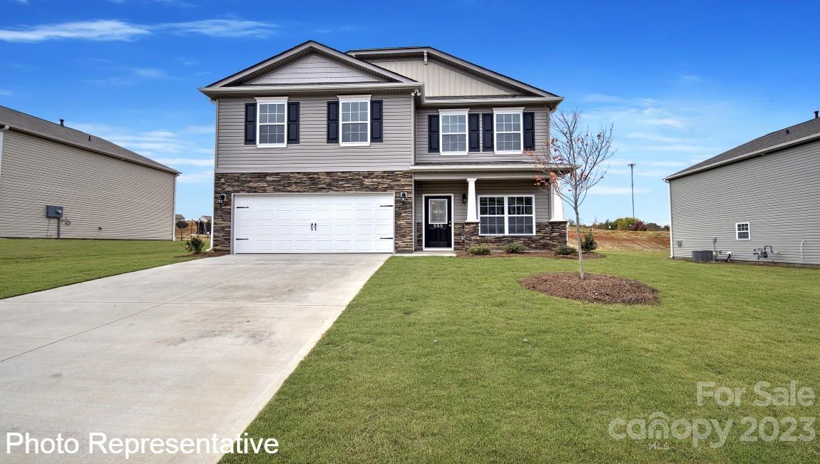 Property image 1 at 704 Fountain Park Boulevard, Asheville, NC 28806