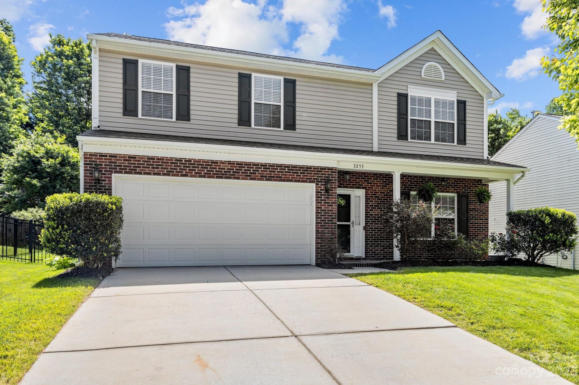 Property image 1 at 3253 Wicklow Lane, Clover, SC 29710