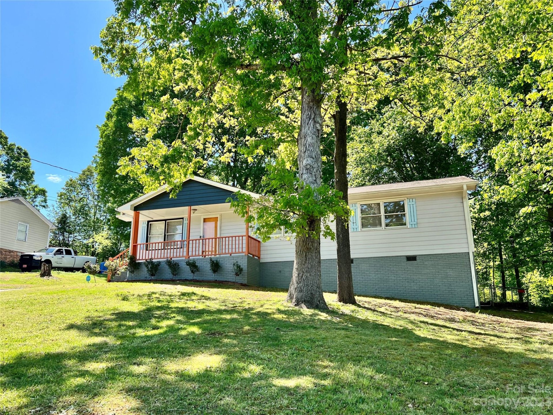 Property image 1 at 4601 Longbriar Drive, Gastonia, NC 28056