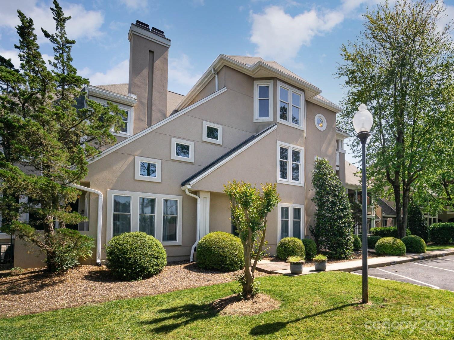 Property image 1 at 9225 Ravenwing Drive, Charlotte, NC 28262