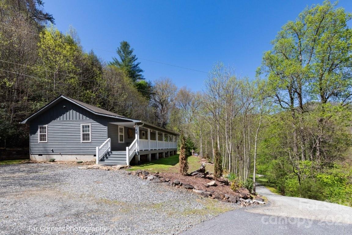 Property image 2 at 98 Country Creek Drive, Sylva, NC 28779