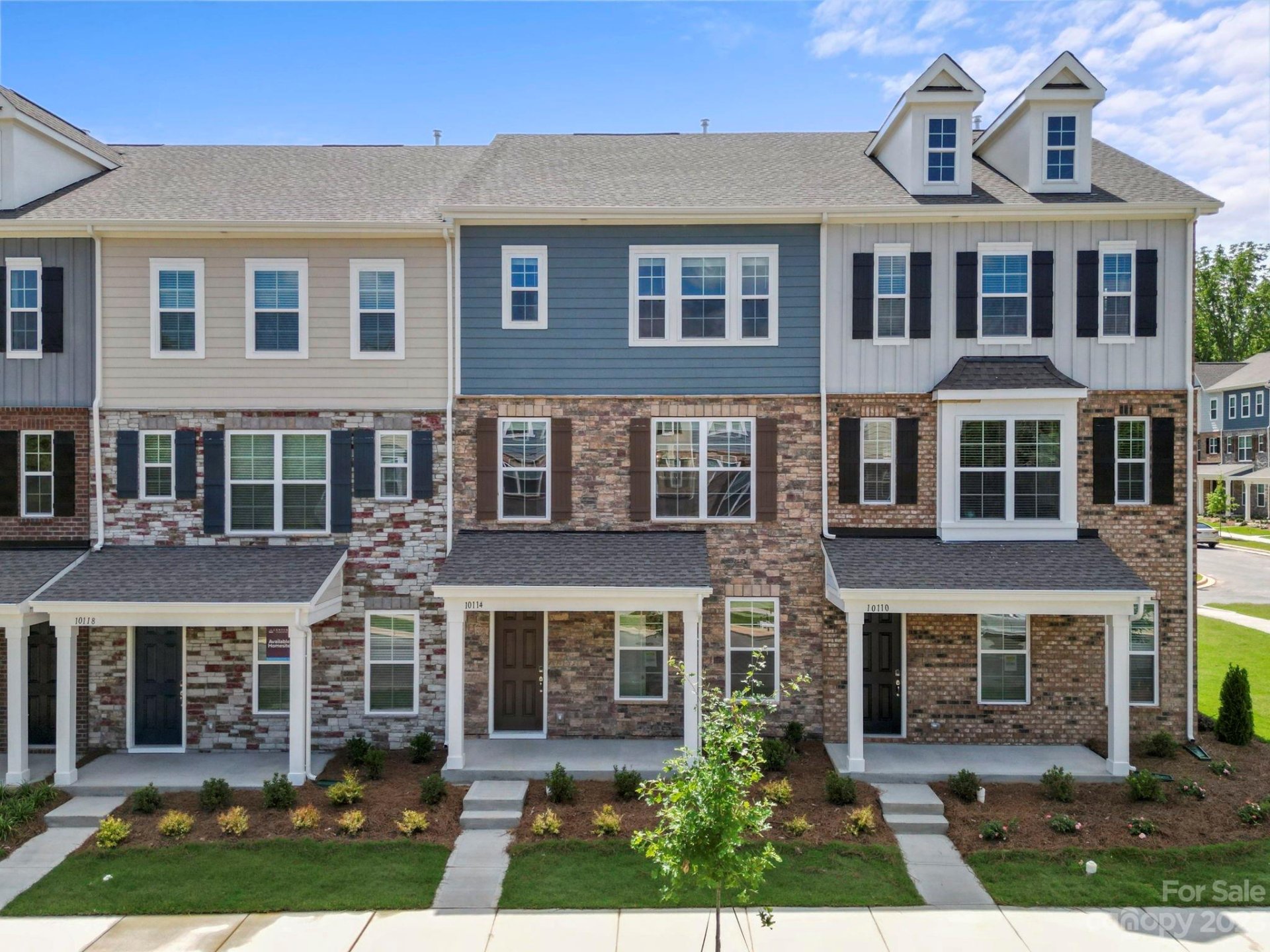 Property image 1 at 10122 Hemingway Place, Mint Hill, NC 28227