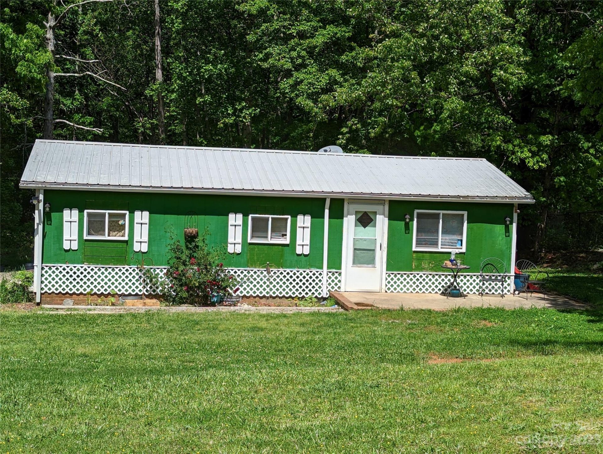 Property image 1 at 5012 Wrenn Drive, Denver, NC 28037