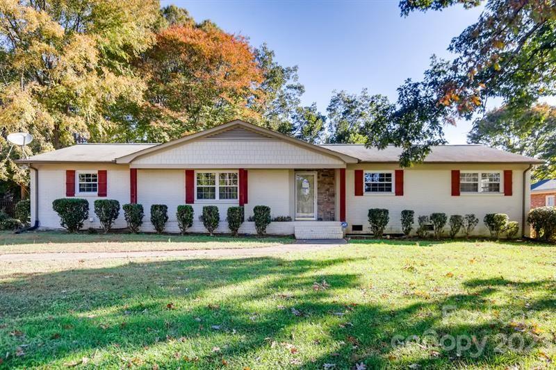 Property image 1 at 7511 Monroe Road, Charlotte, NC 28212