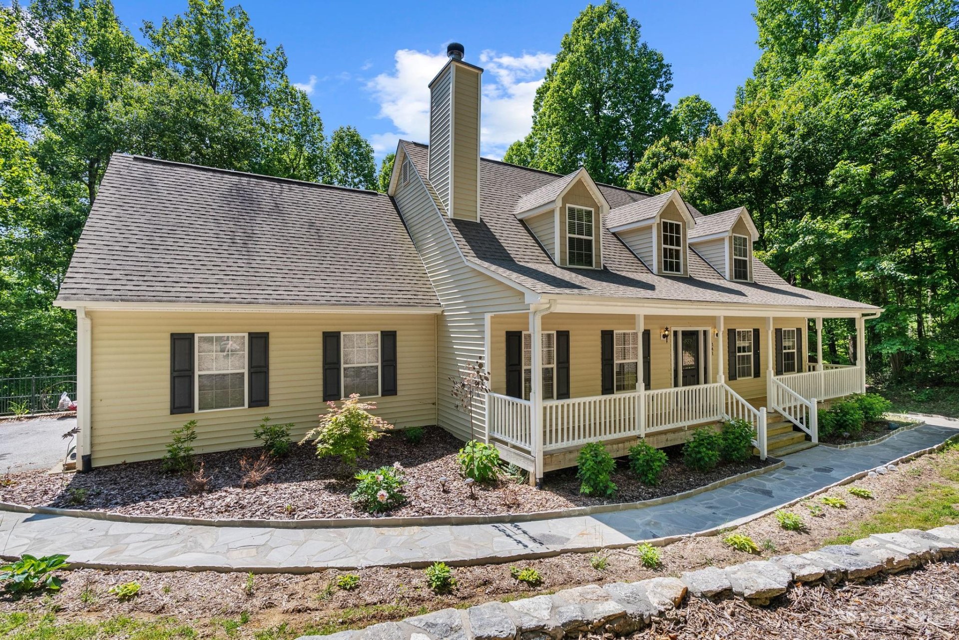141 Beechwood Circle