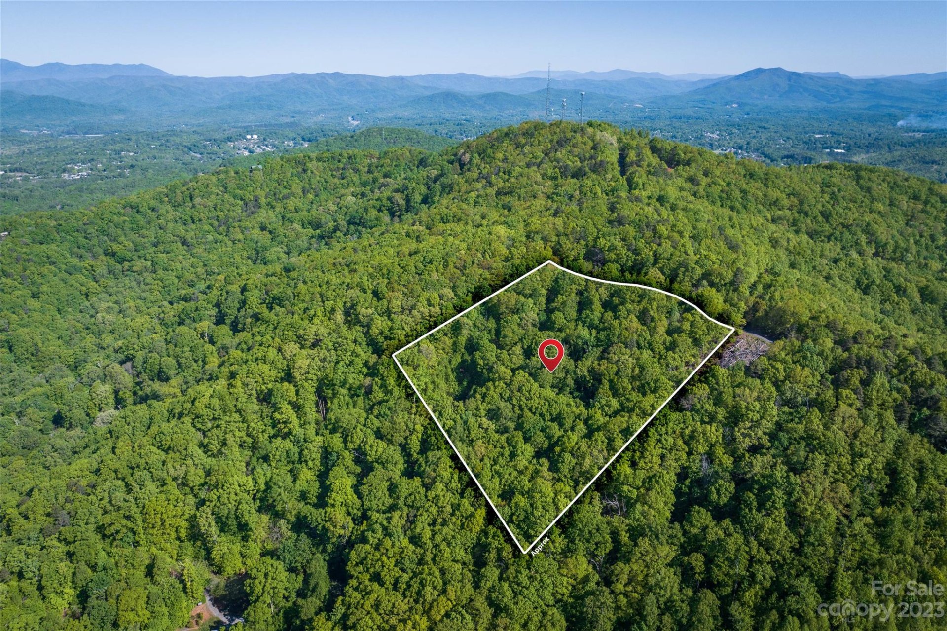 Property image 1 at 2917 Mountain Crest Drive, Marion, NC 28752