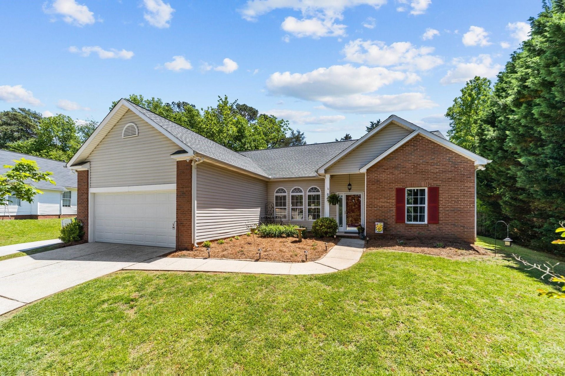 Property image 1 at 832 Murphy Hill Place, Charlotte, NC 28214