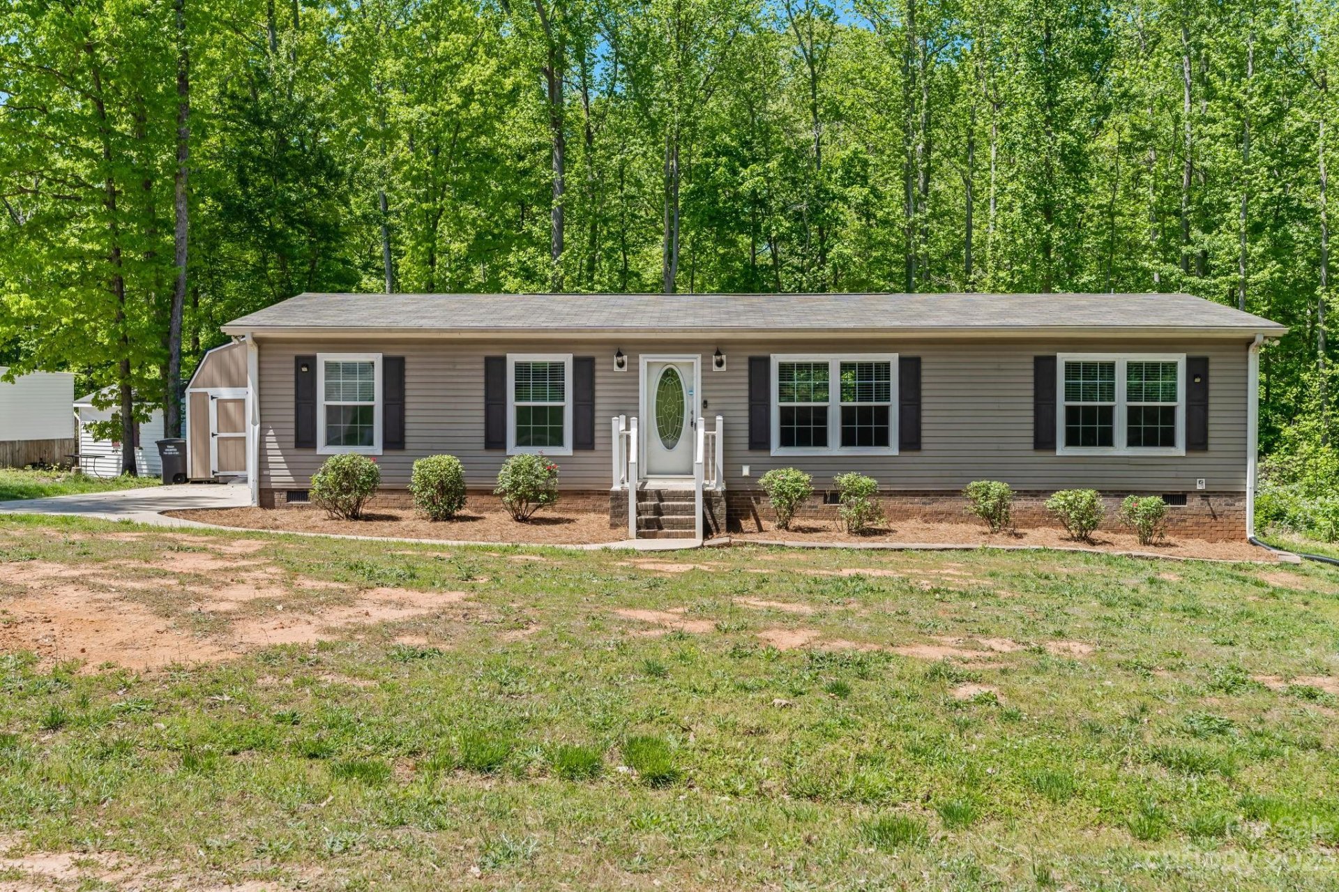 Property image 1 at 110 Tradewinds Court, Mooresville, NC 28115