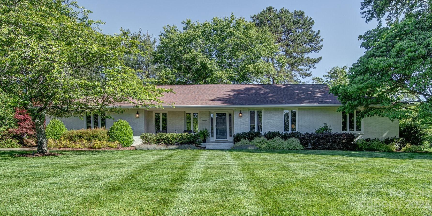 Property image 1 at 1006 Cheviot Lane, Gastonia, NC 28054