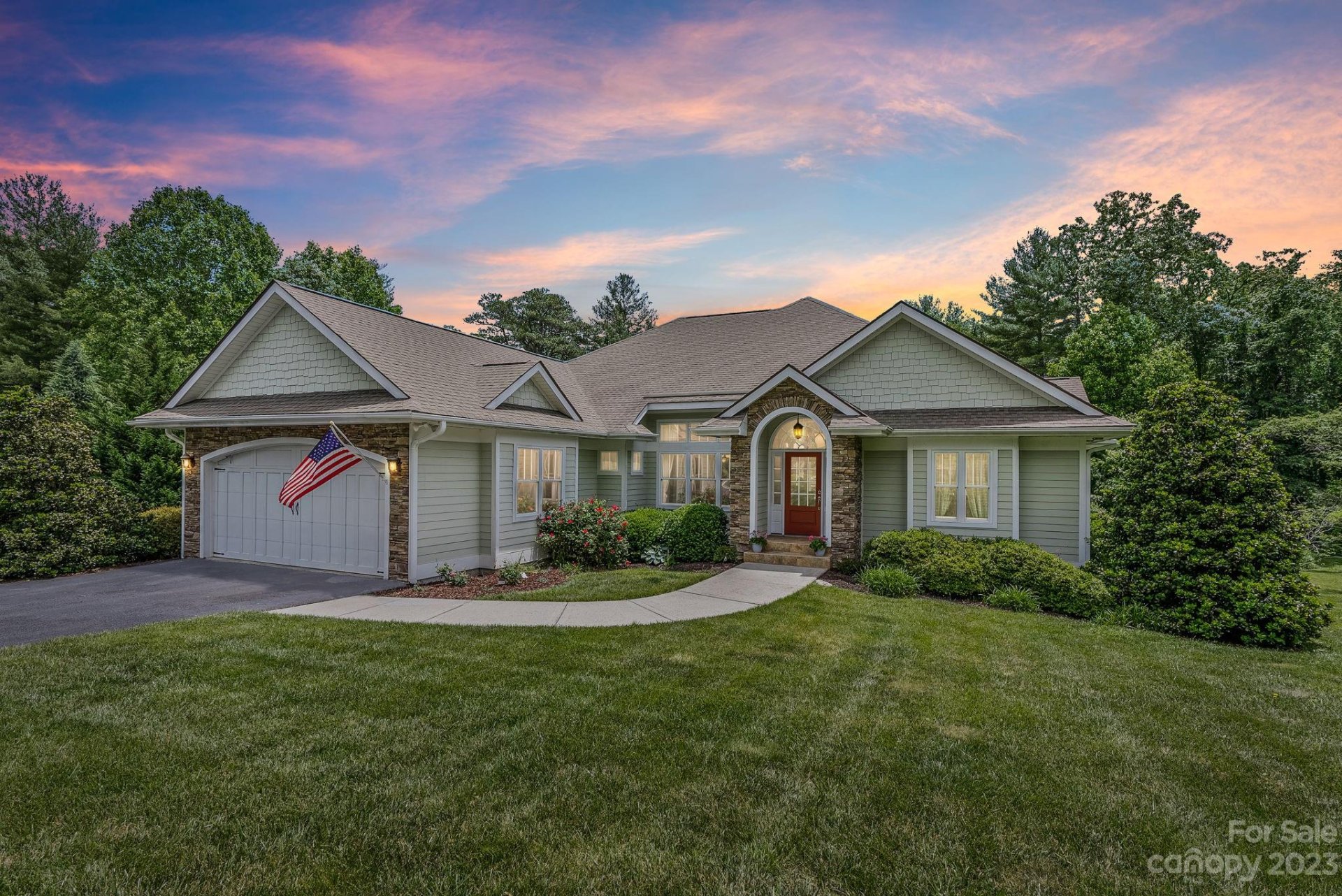 Property image 1 at 41 Flat Rock Fields Lane, Hendersonville, NC 28739