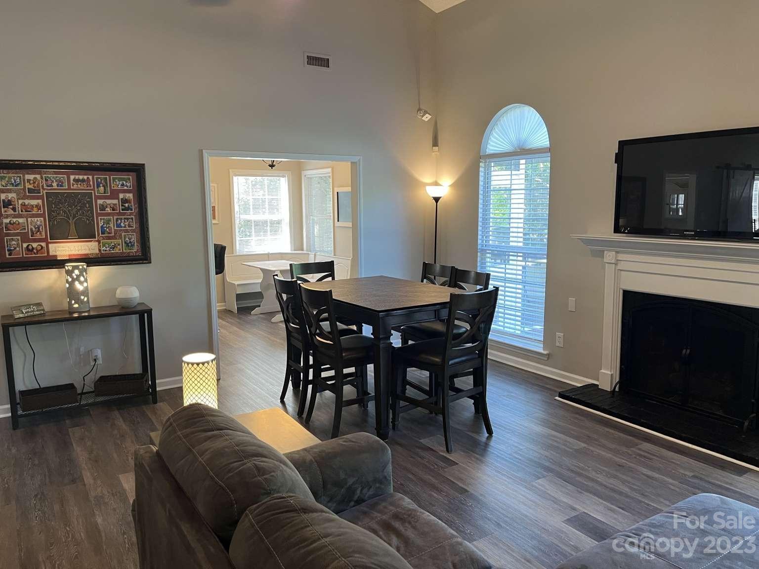 Property image 2 at 1949 Twin Ponds Drive, Hickory, NC 28602