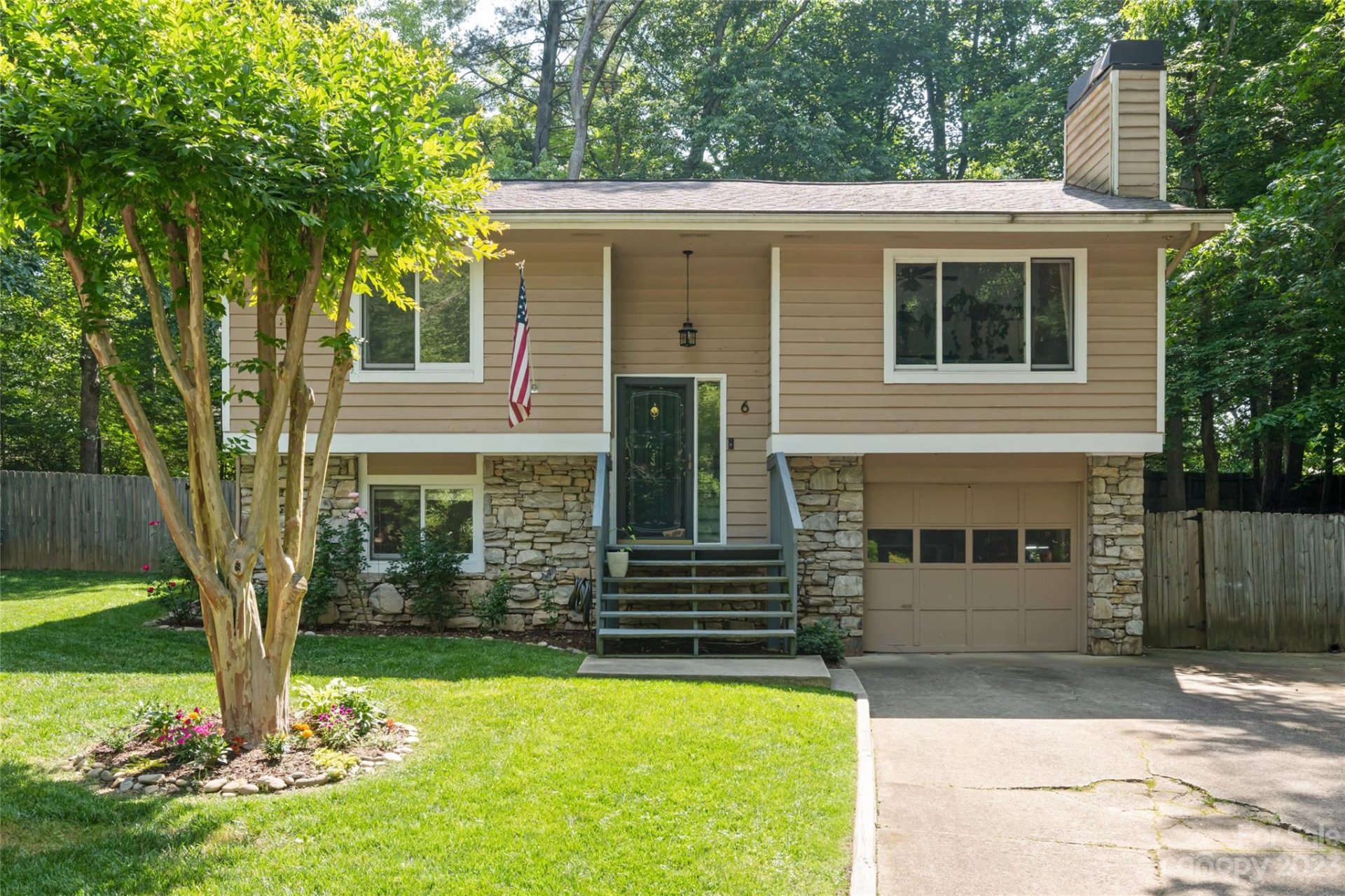 Property image 1 at 6 Redfern Court, Fletcher, NC 28732