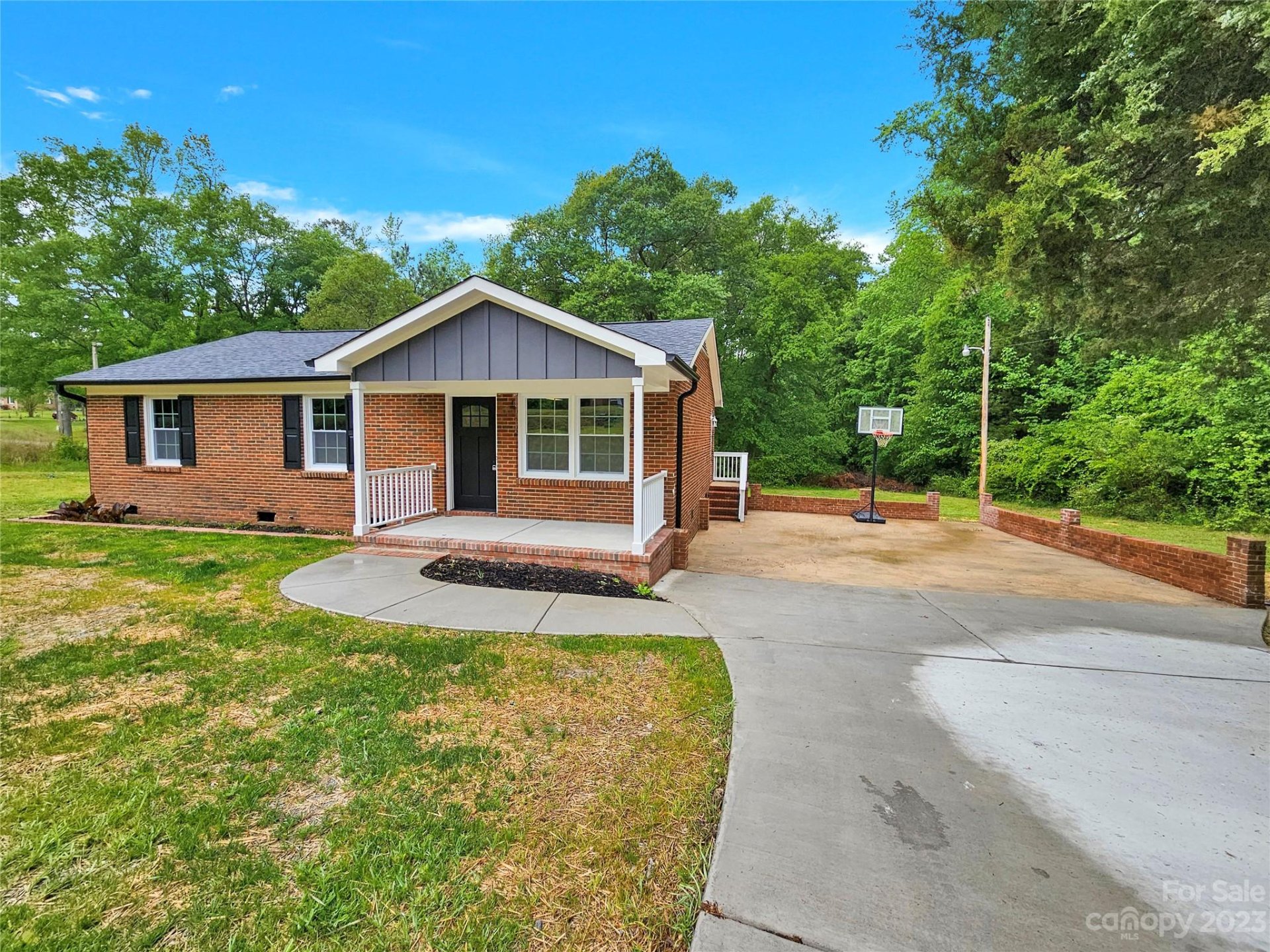 Property image 2 at 232 Harmony Hill Drive, Catawba, SC 29704