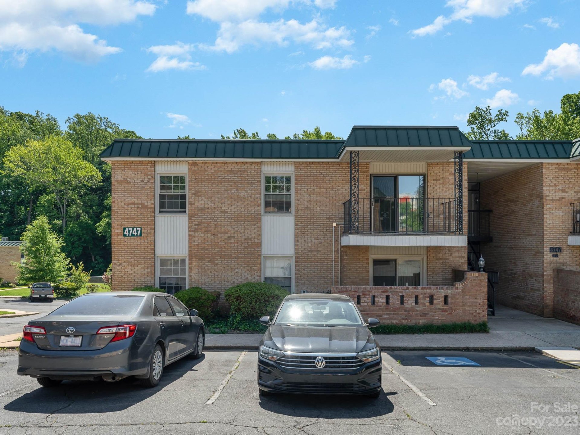 4747 Hedgemore Drive