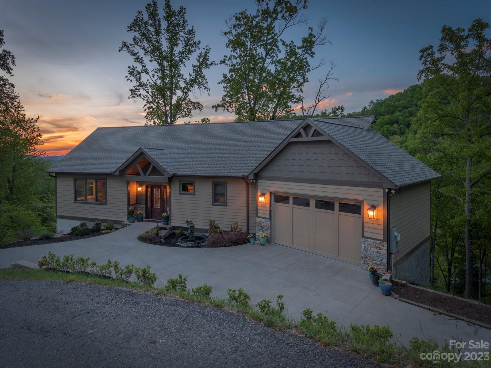 Property image 2 at 14 Herron View Lane, Weaverville, NC 28787