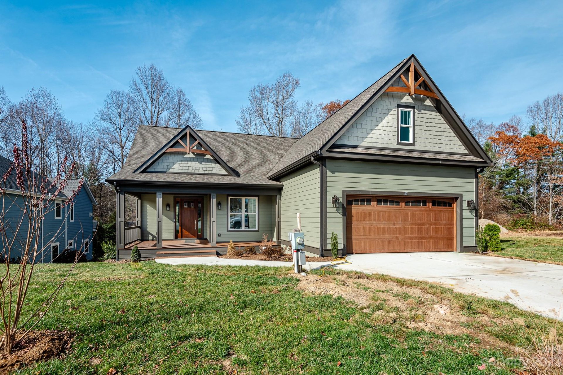 Property image 1 at 25 E Williams Meadow Court, Hendersonville, NC 28739