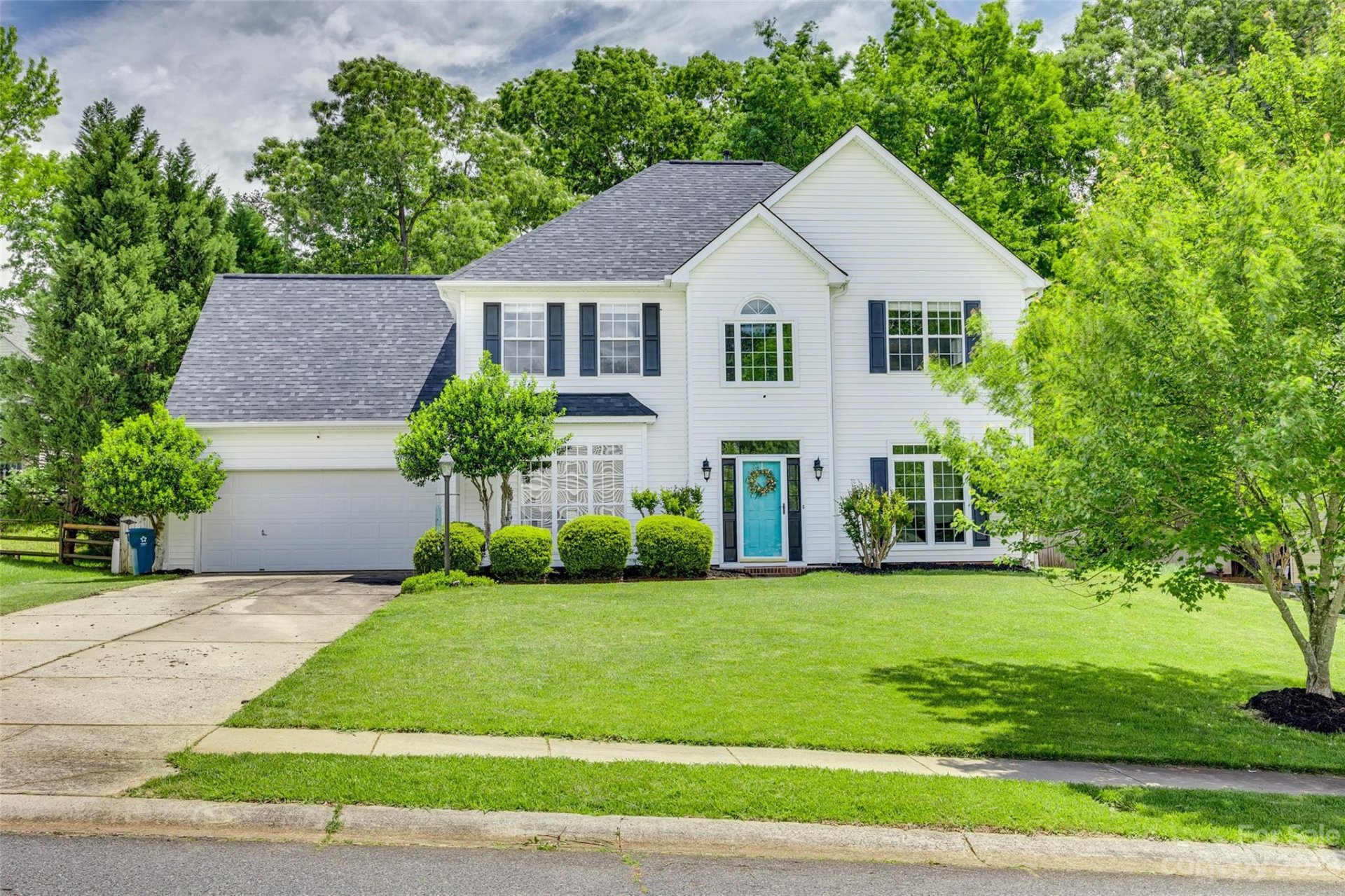 Property image 1 at 2832 Bumble Bee Drive, Matthews, NC 28105