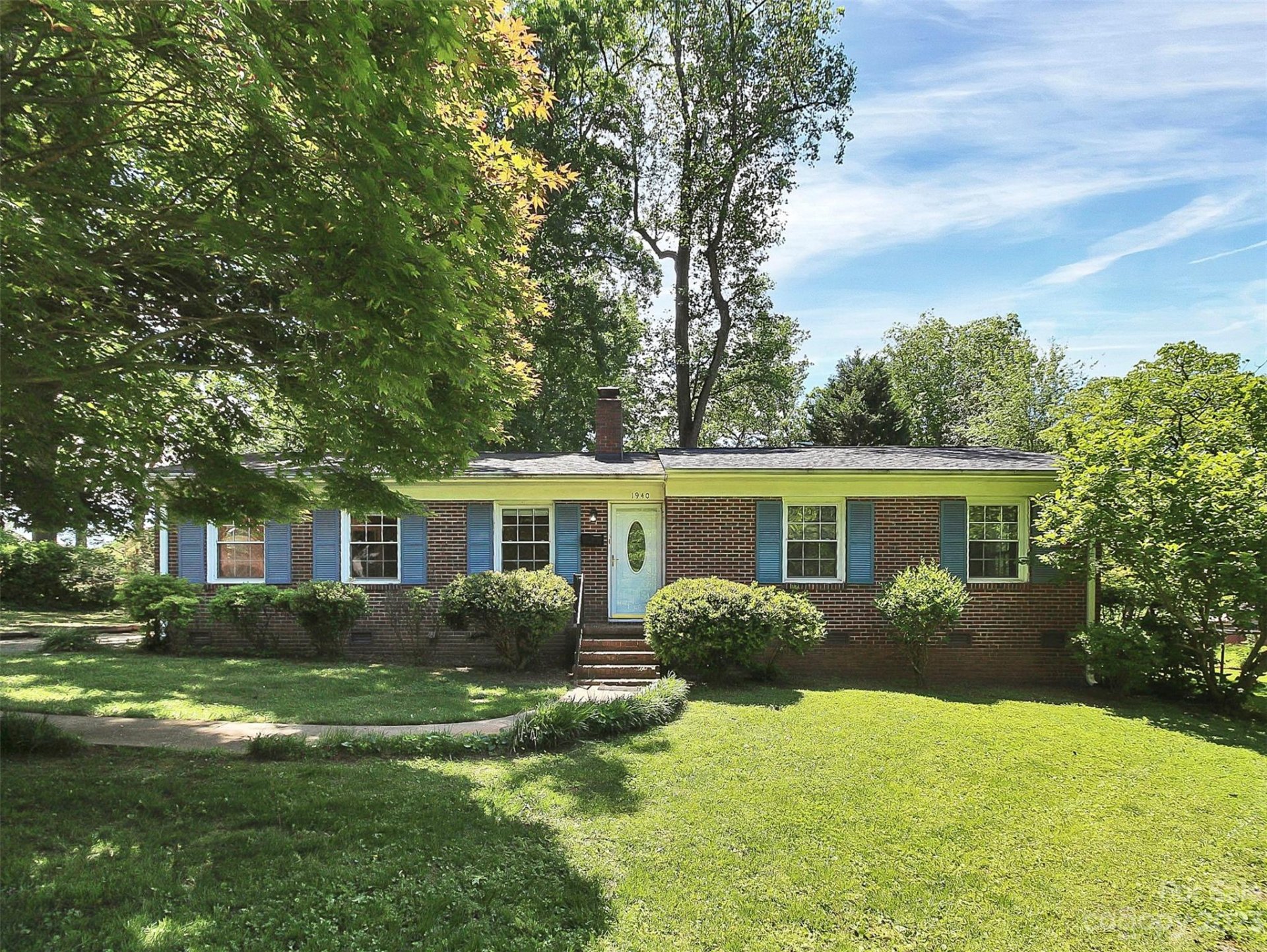 Property image 1 at 1940 Lansdale Drive, Charlotte, NC 28205