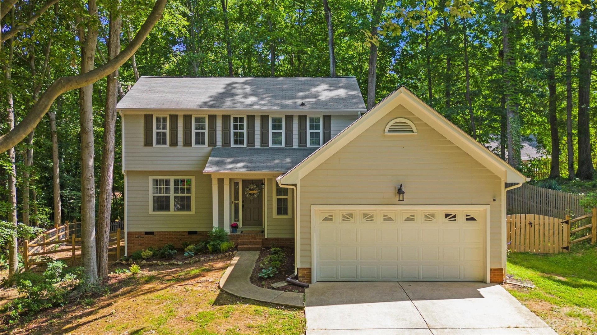 Property image 1 at 3707 Peakwood Court, Charlotte, NC 28269