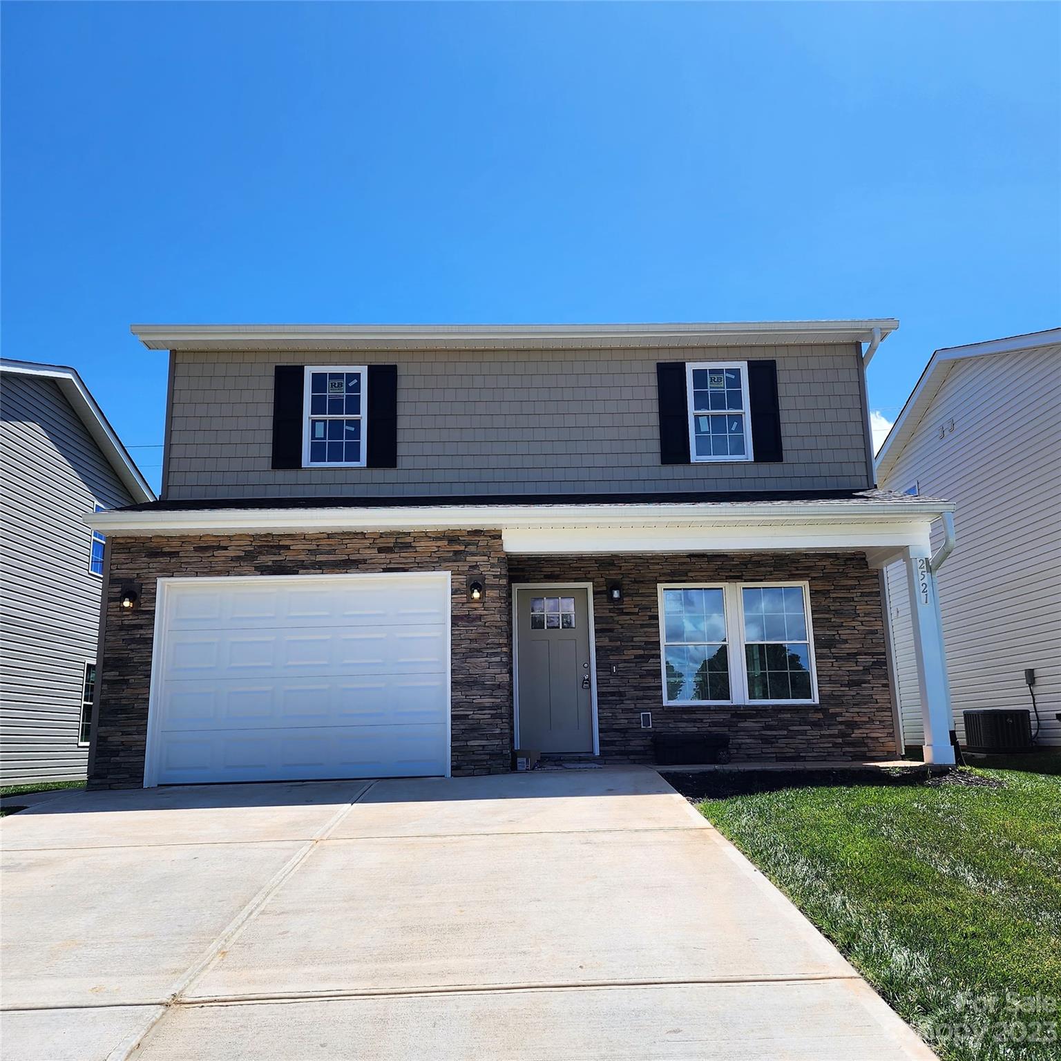 Property image 1 at 2521 Snow Creek Road, Hickory, NC 28601