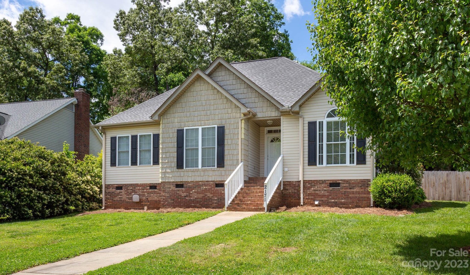 2171 Belle Chase Drive