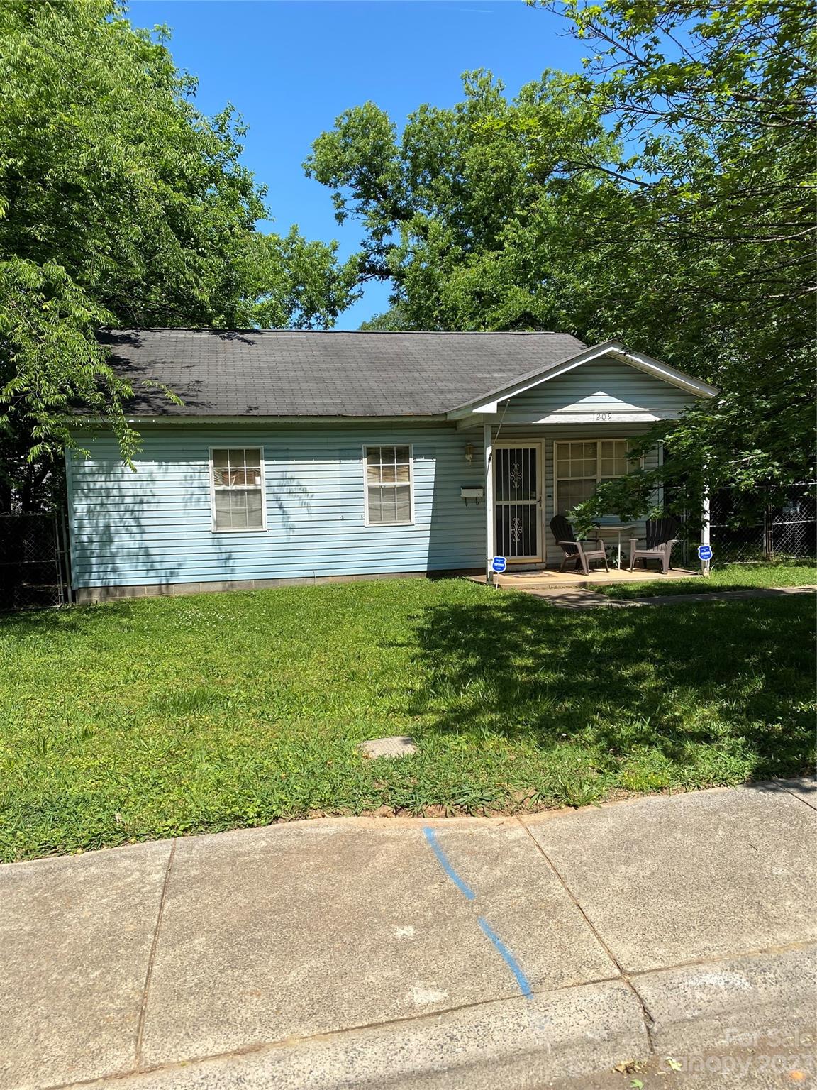 Property image 2 at 1209 Louise Avenue, Charlotte, NC 28205