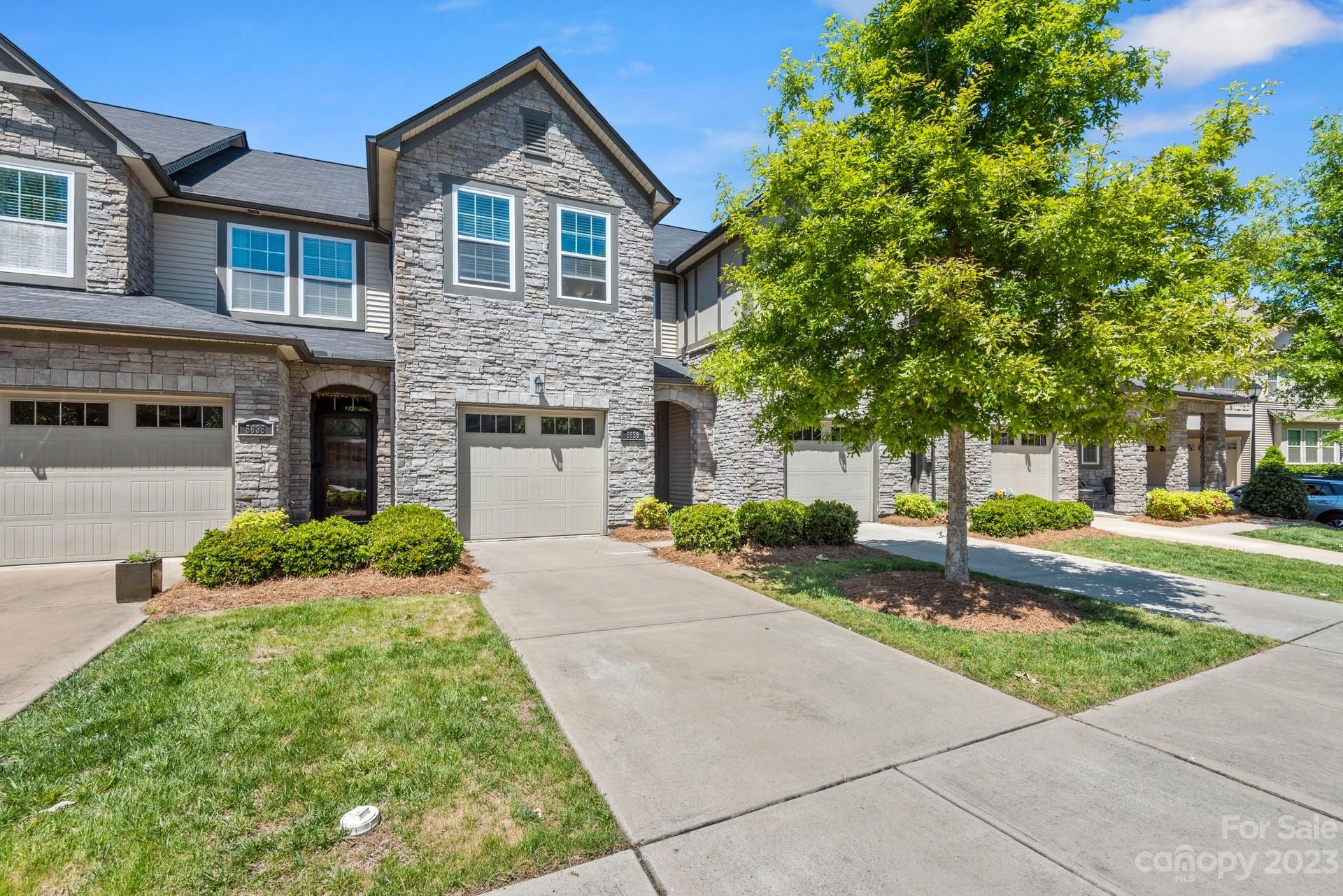 Property image 1 at 5639 Stonewells Drive, Charlotte, NC 28278