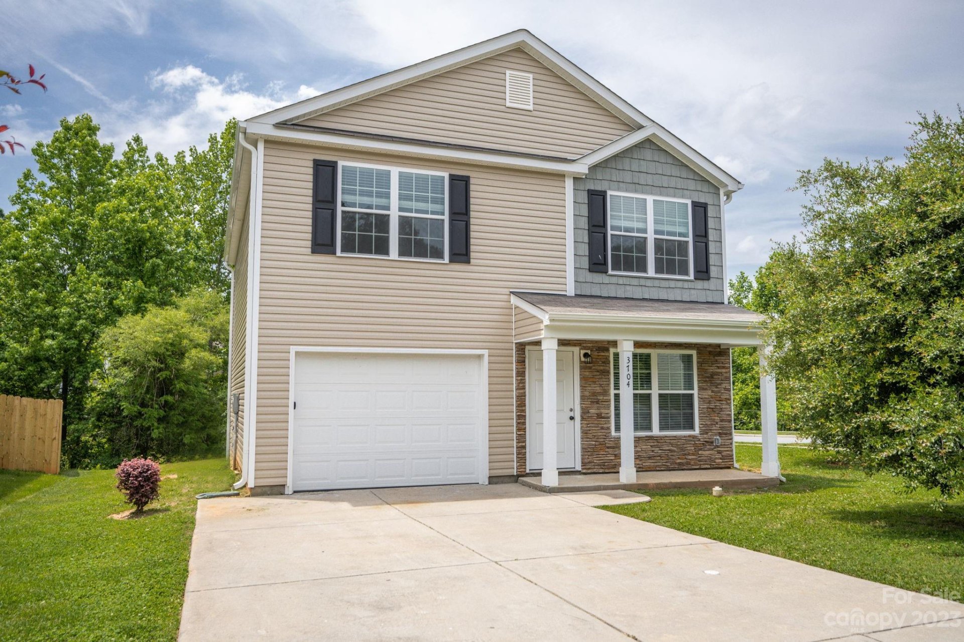 Property image 1 at 3704 Alexander Forest Drive, Charlotte, NC 28269