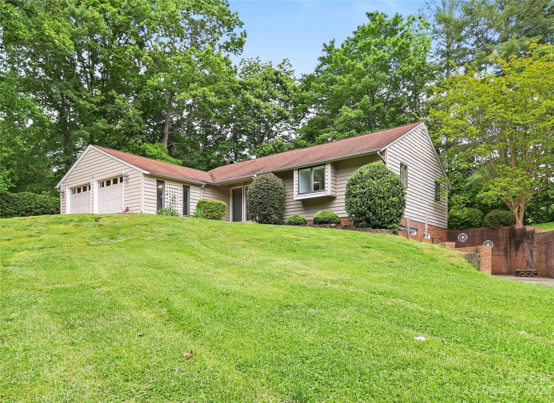 Property image 1 at 1482 Indian Hills Drive, Lenoir, NC 28645