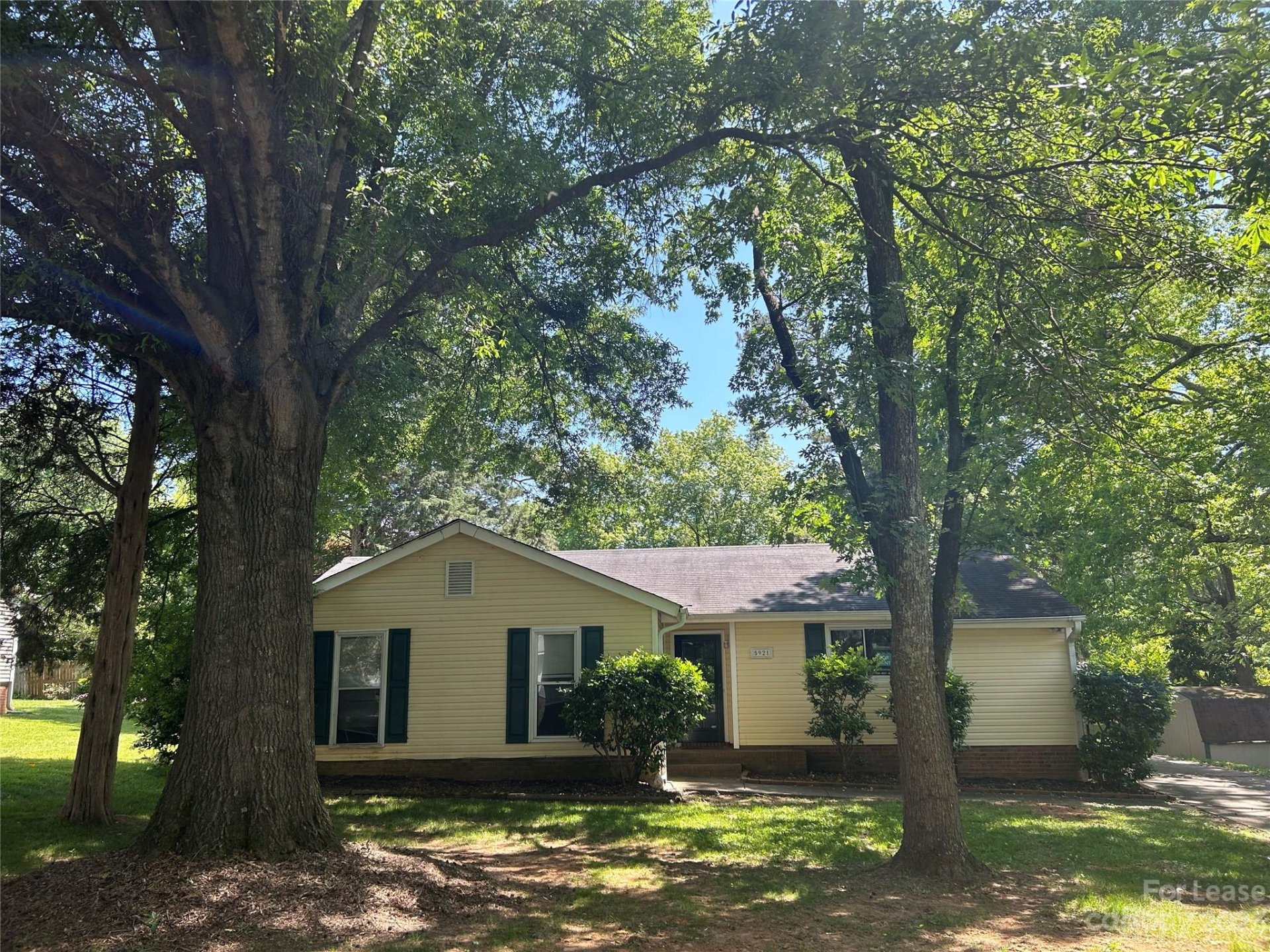 Property image 1 at 5921 Falstaff Drive, Charlotte, NC 28227