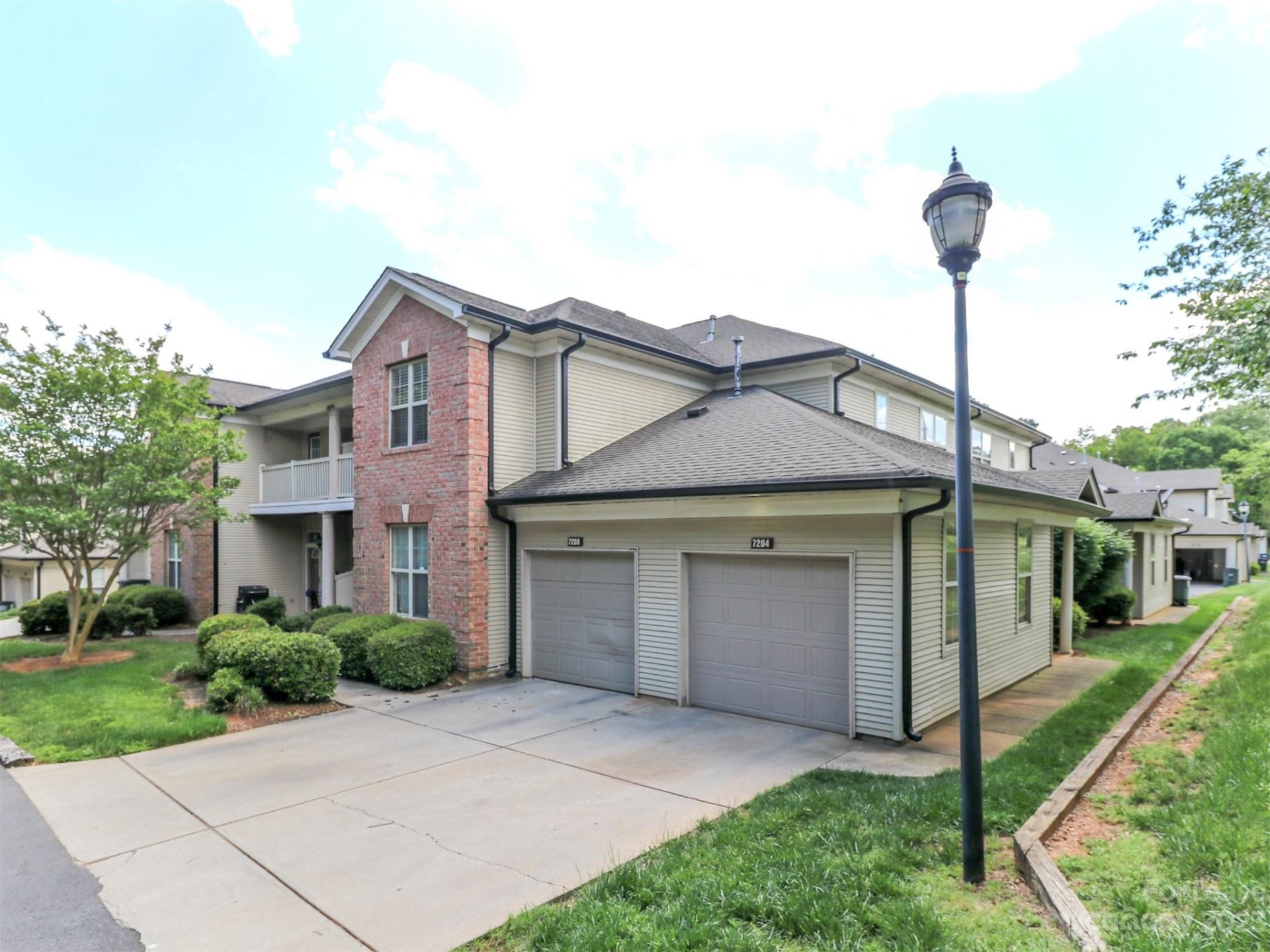 Property image 1 at 7204 Michaels Landing Drive, Charlotte, NC 28262