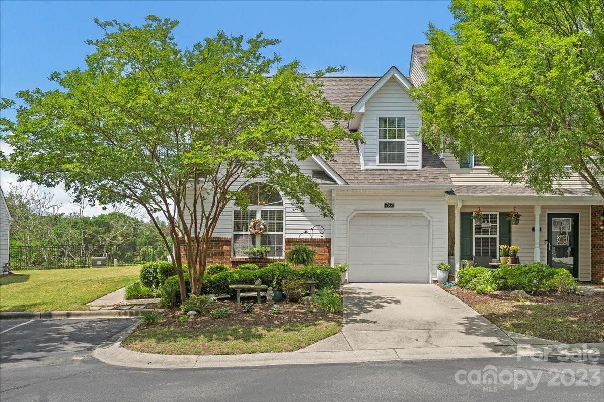 Property image 1 at 797 Rock Lake Glen, Fort Mill, SC 29715