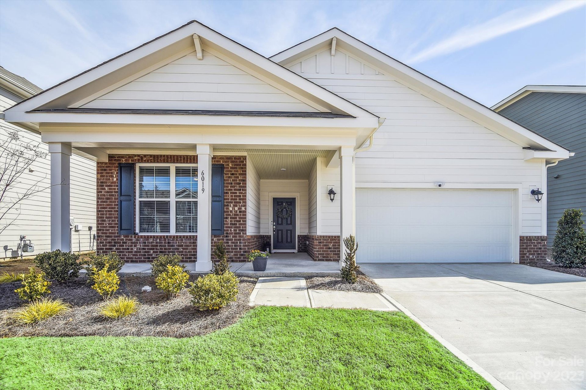 6019 Walkers Run Drive