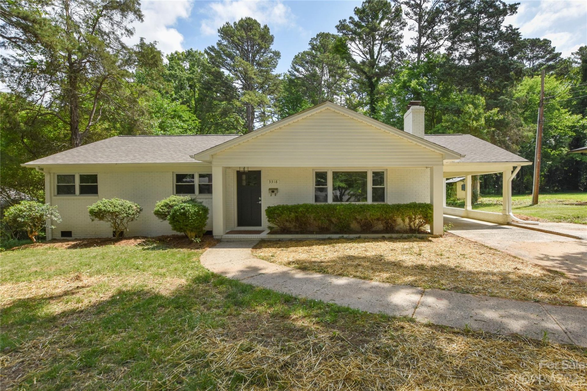 Property image 1 at 3318 Driftwood Drive, Charlotte, NC 28205