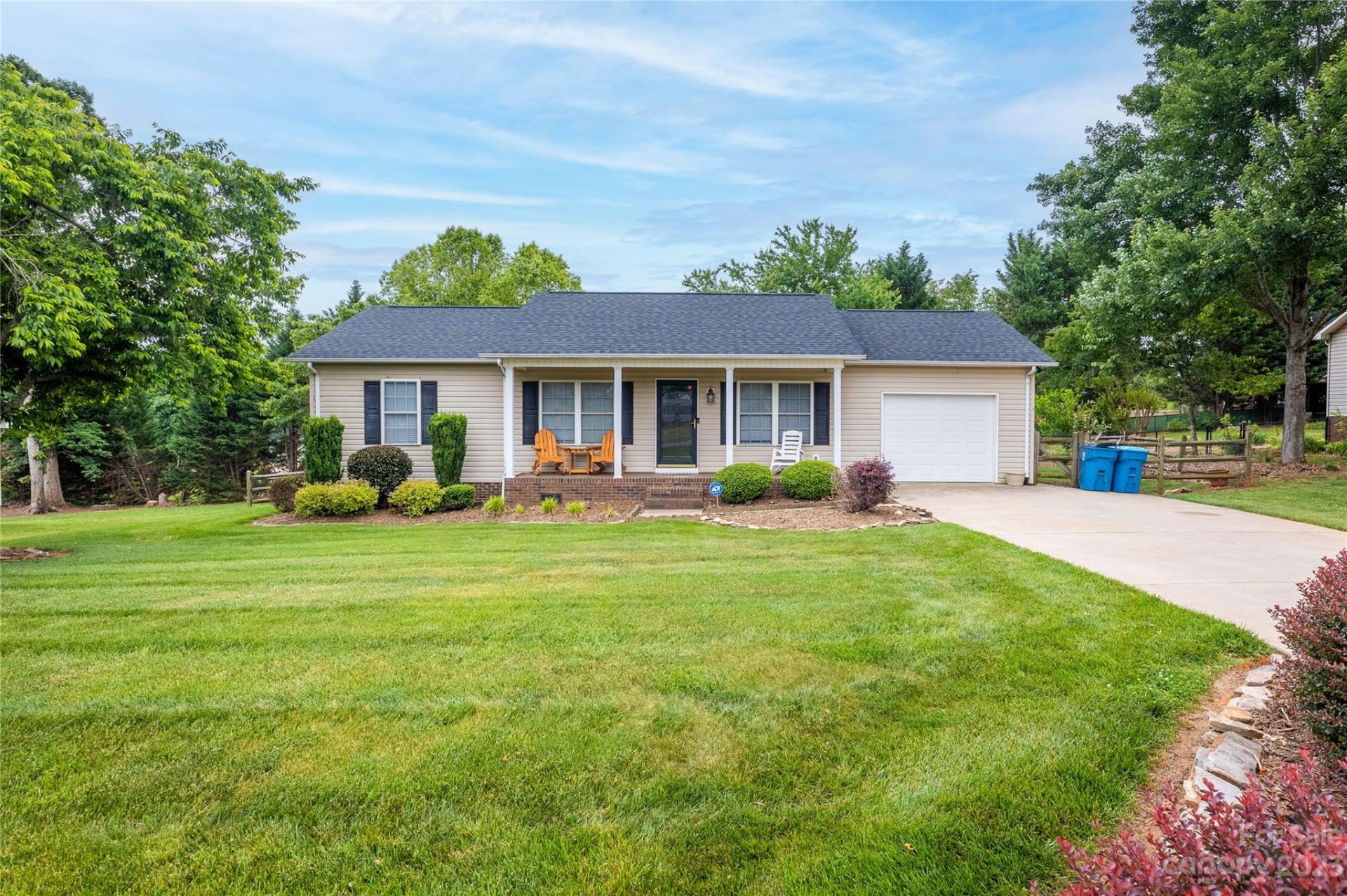 Property image 1 at 1355 Millrace Drive, Conover, NC 28613