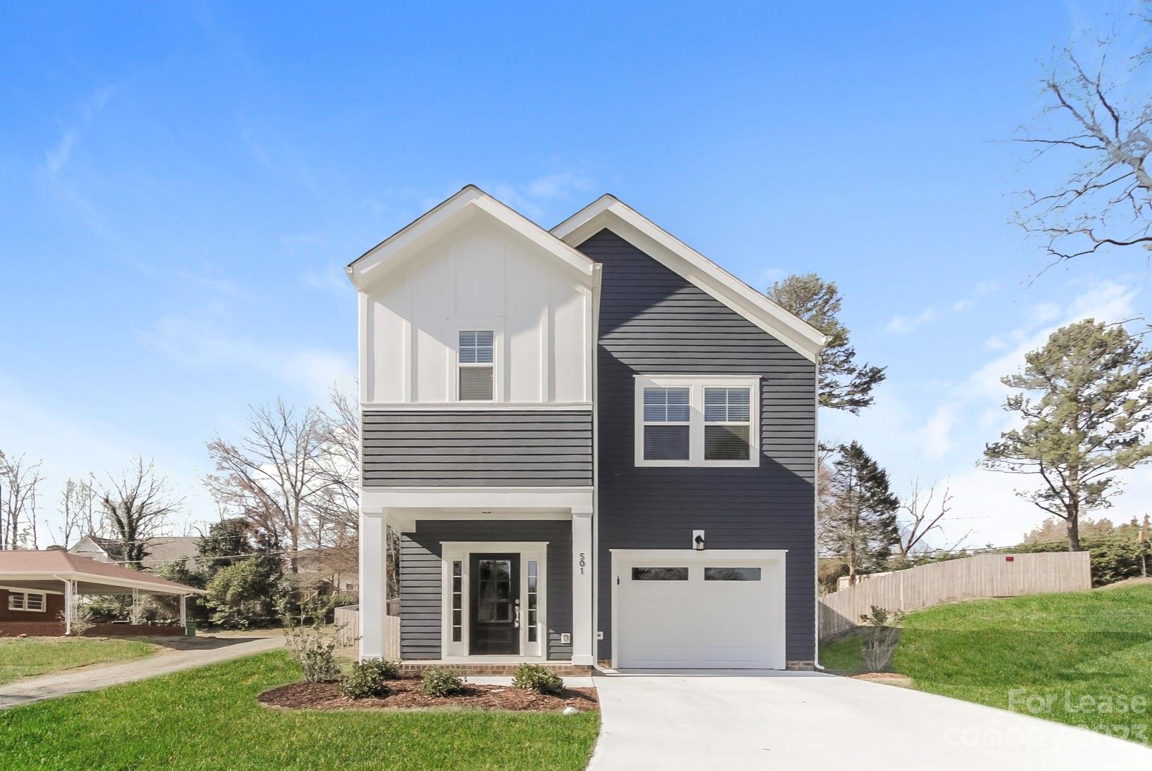 Property image 1 at 501 Owen Boulevard, Charlotte, NC 28213