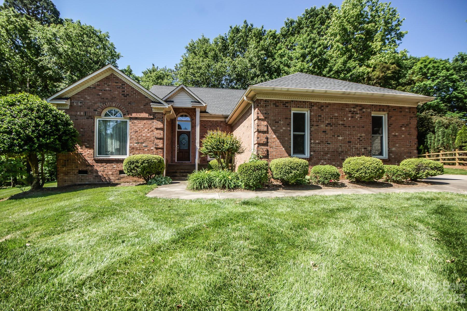 1845 Park Grove Place