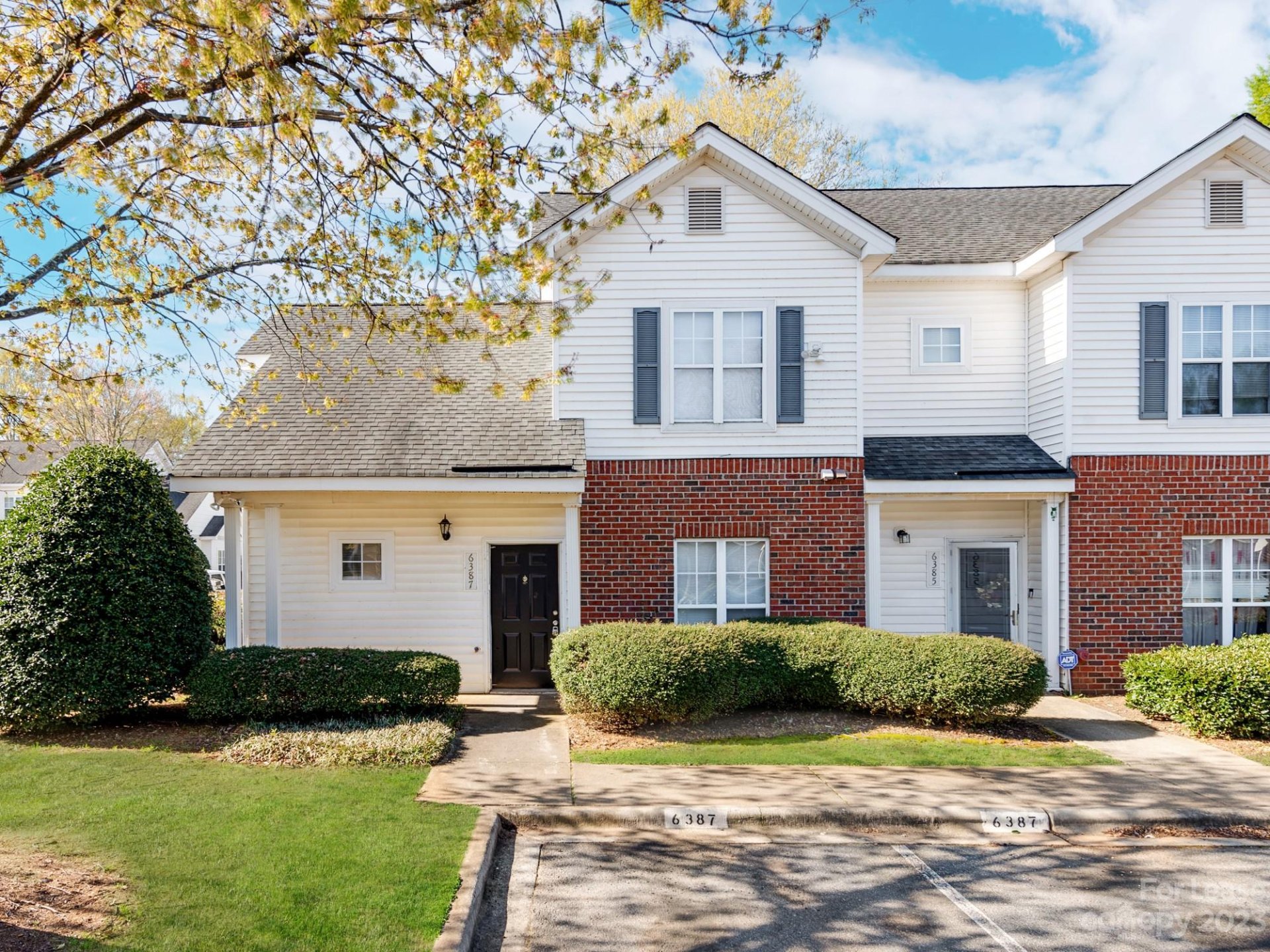 Property image 1 at 6387 Mallard View Lane, Charlotte, NC 28269