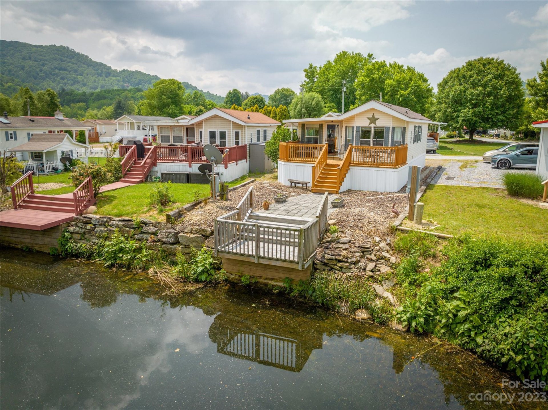 Property image 1 at 230 Pike Point, Waynesville, NC 28751