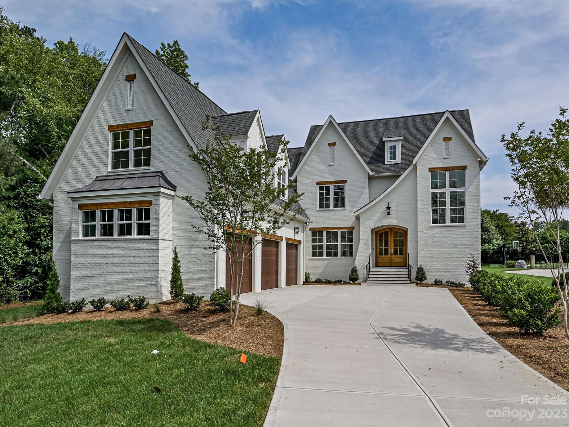 9606 Gato Del Sol Court