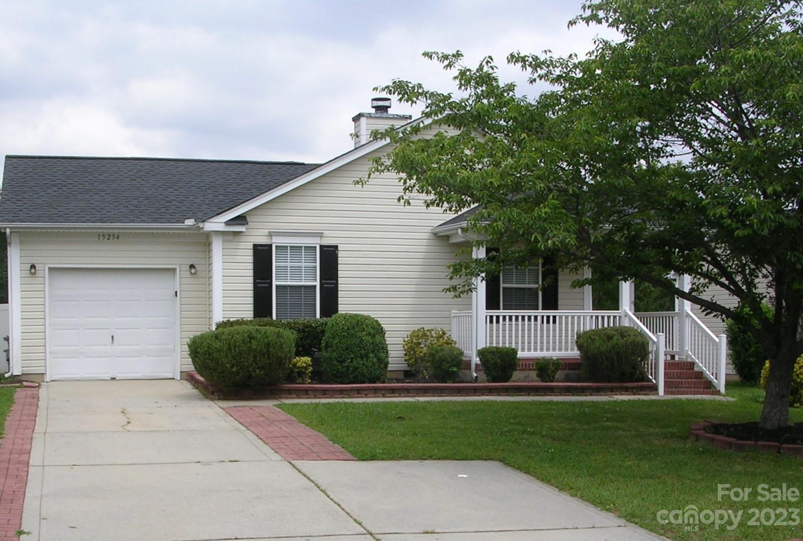 Property image 1 at 15234 Pangborn Place, Charlotte, NC 28278