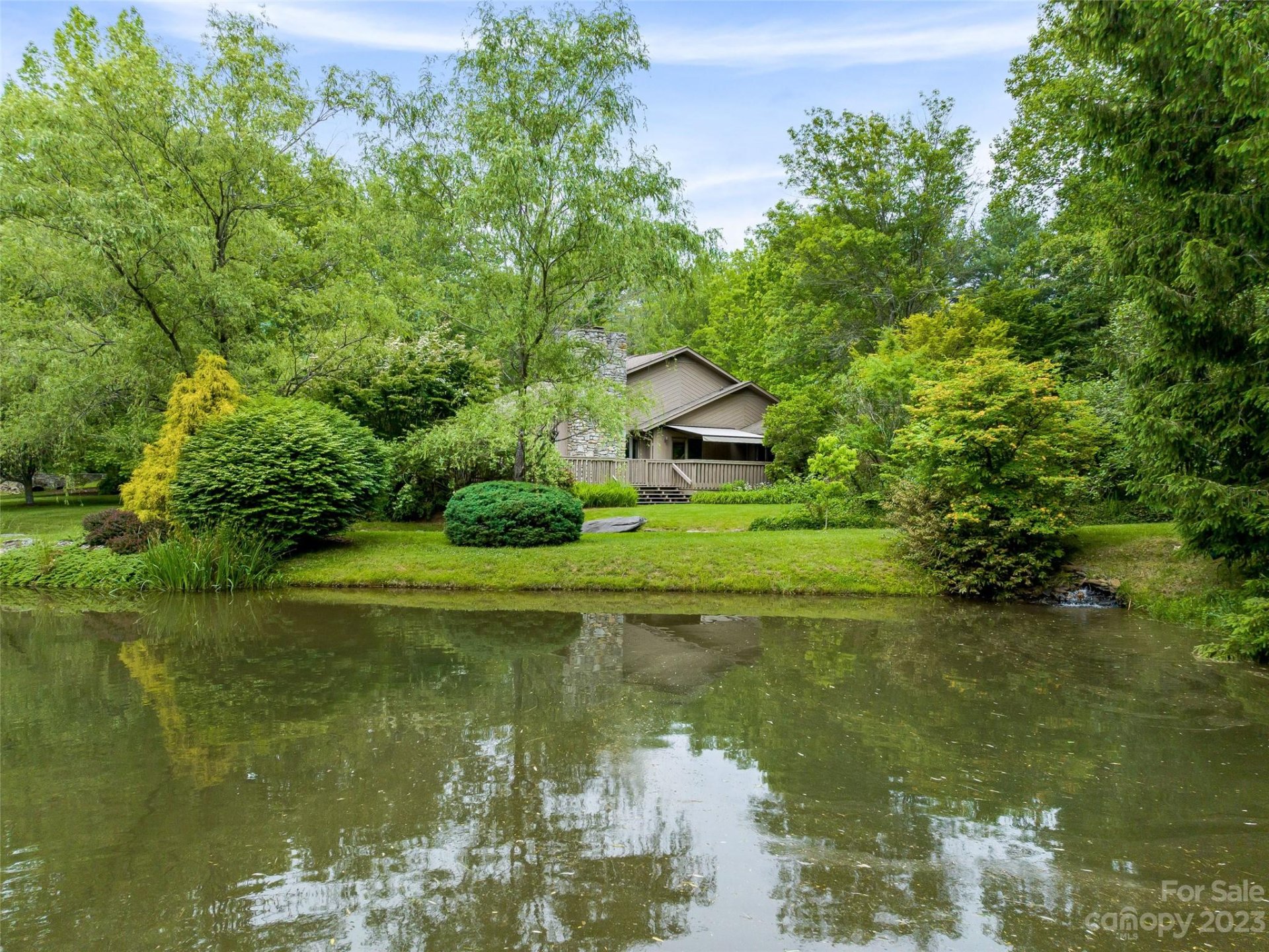 Property image 1 at 8 Weeping Willow Lane, Asheville, NC 28804