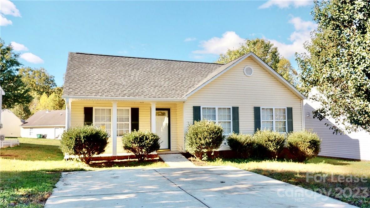 Property image 1 at 629 Kingville Drive, Charlotte, NC 28213