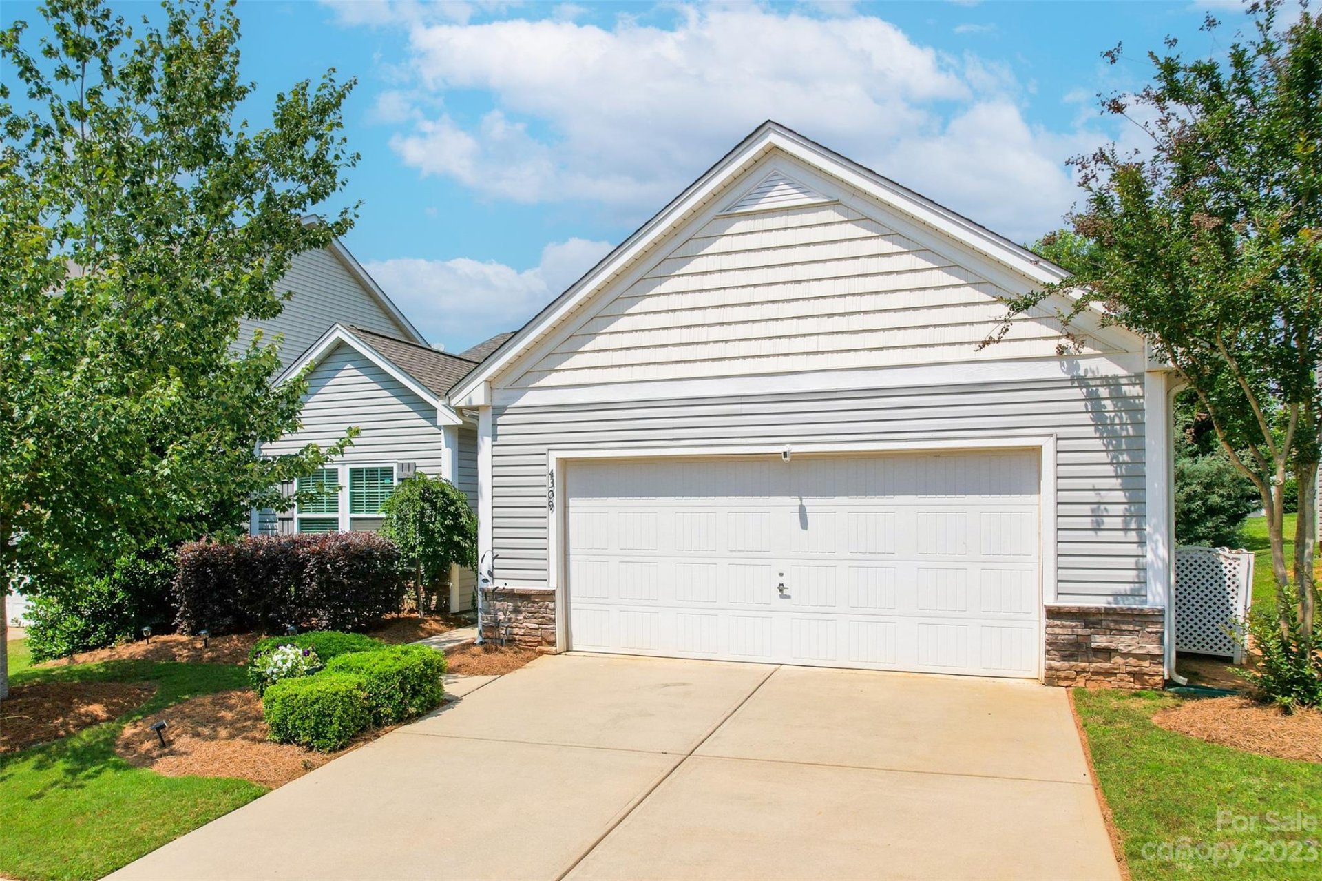 Property image 1 at 4309 Hampstead Heath Drive, Waxhaw, NC 28173