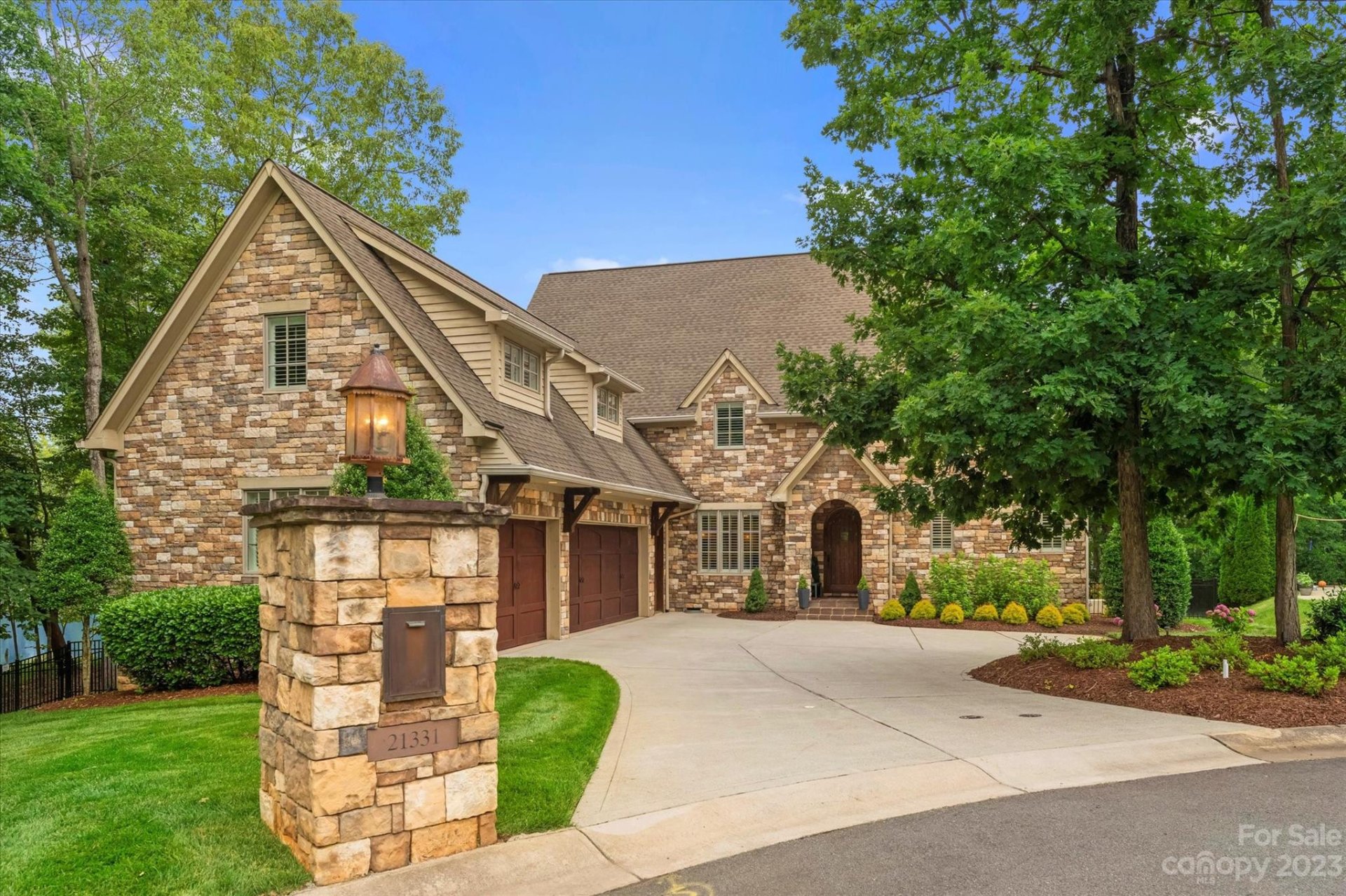 21331 Olde Quarry Lane