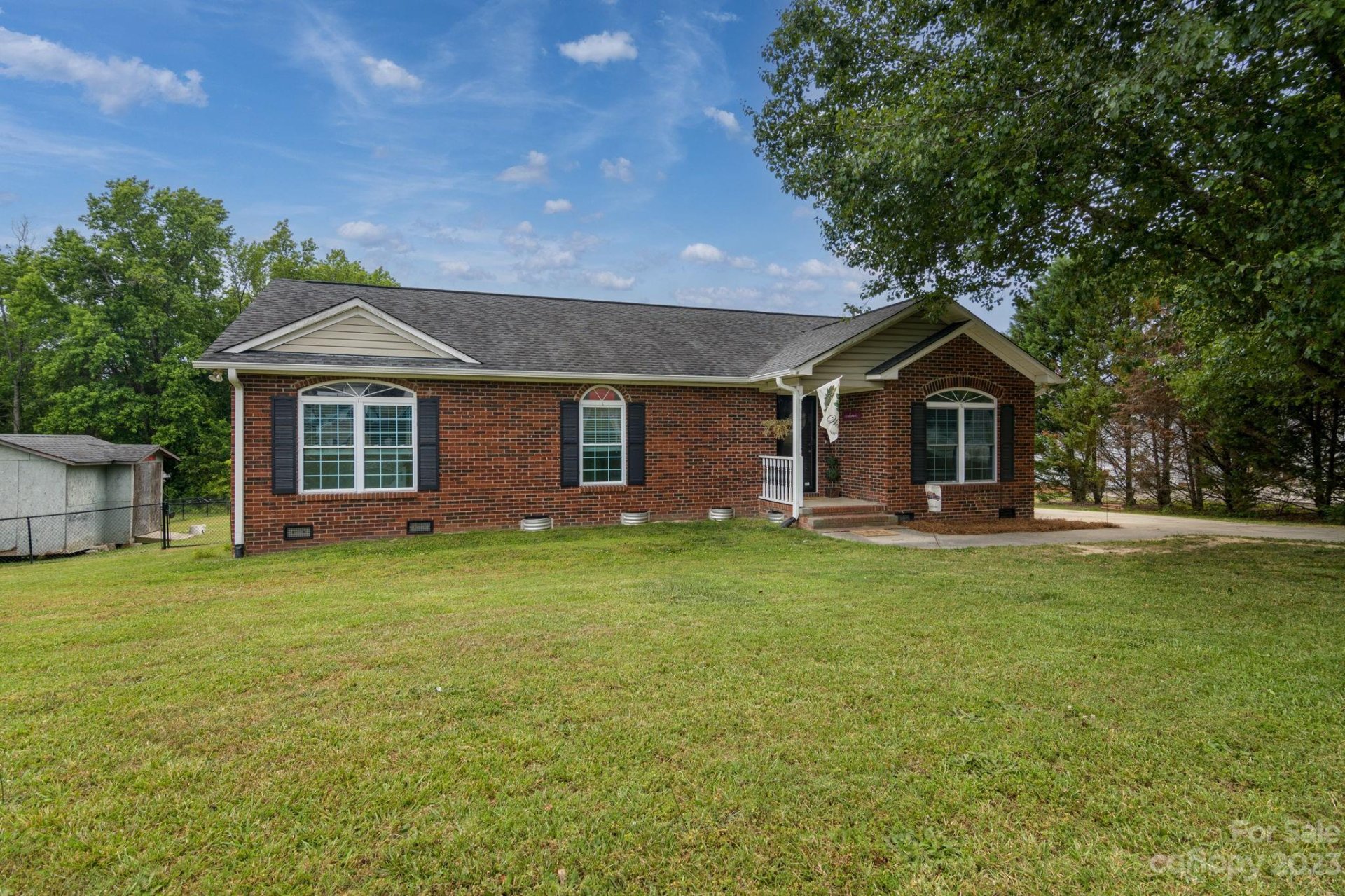 Property image 2 at 220 Covey Court, York, SC 29745