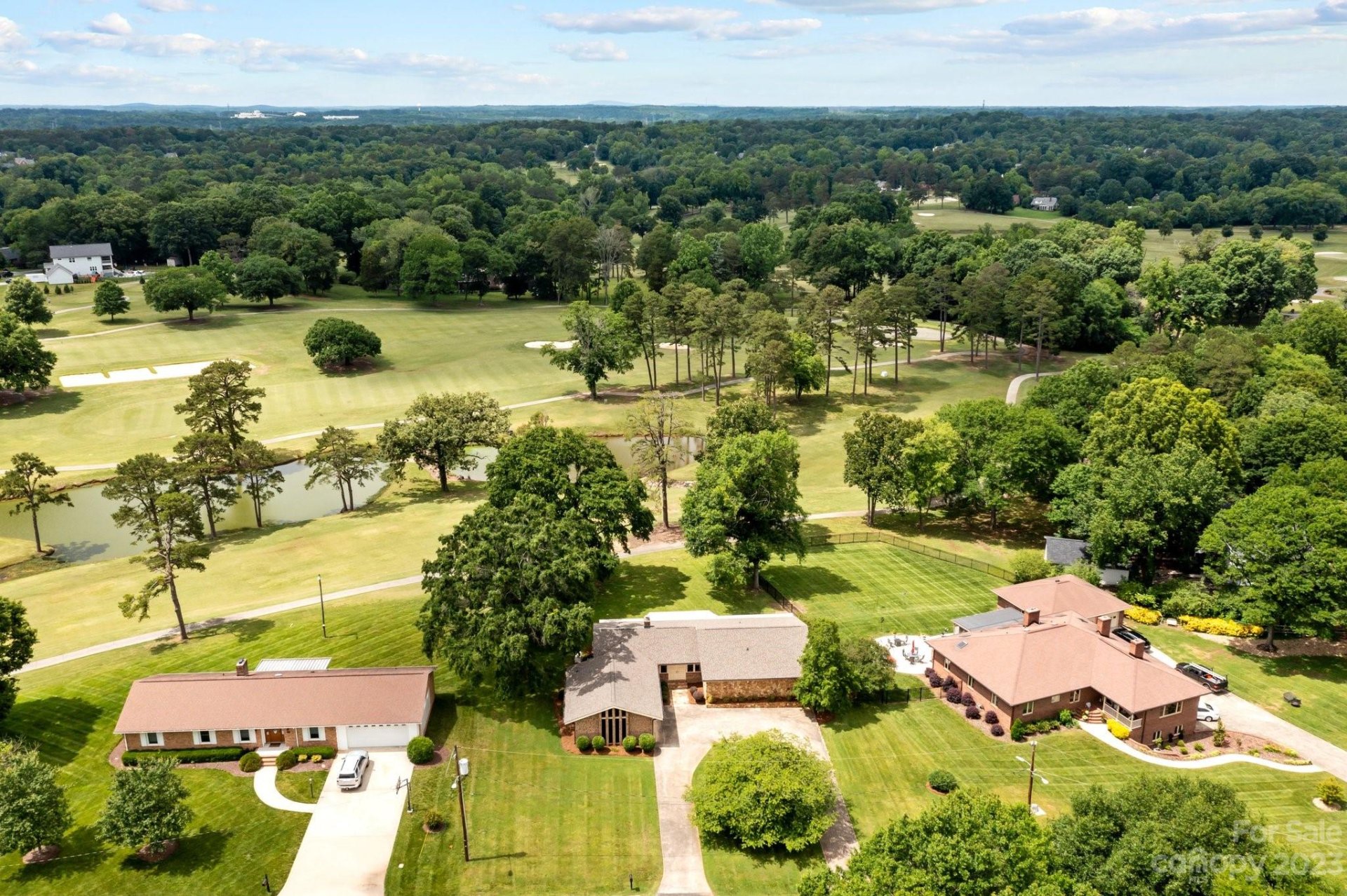 Property image 1 at 1401 Stoneyridge Drive, Charlotte, NC 28214